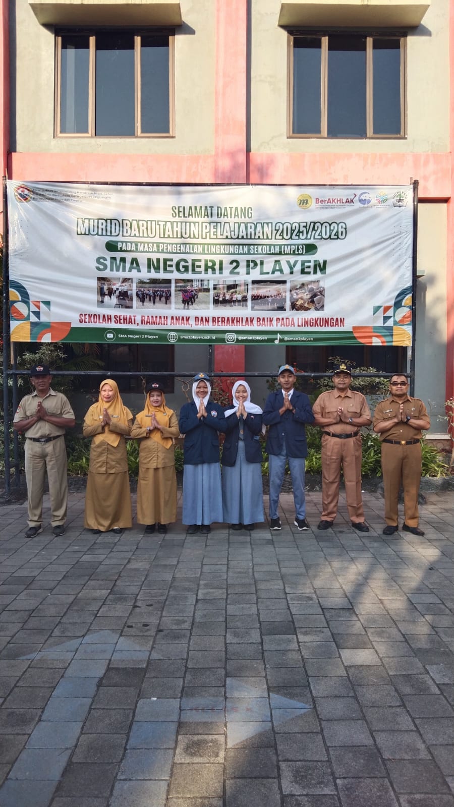 Budaya Senyum, Sapa, Salam, Sopan, Santun Menyambut Siswa Baru